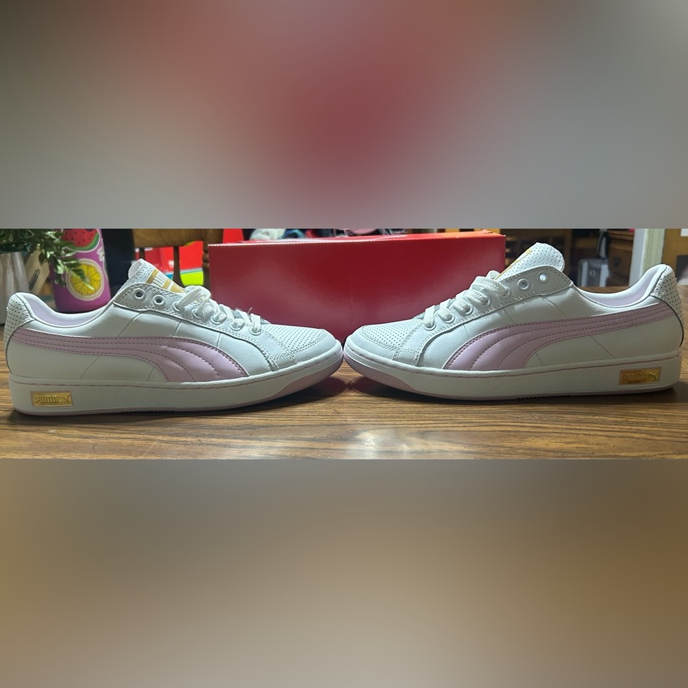 Shoes (Women’s)